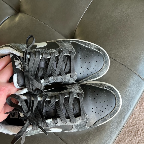 !!SOLD!! Nike Dunk Animal Pack- Zebra - Picture 4 of 10